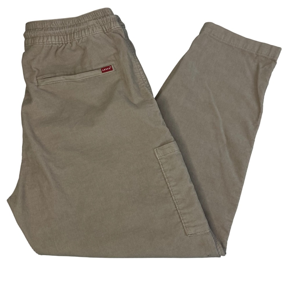 Levi's Corduroy Pants in Light Brown